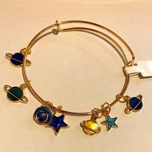 “Planets and Stars” Gold Expandable Bracelet